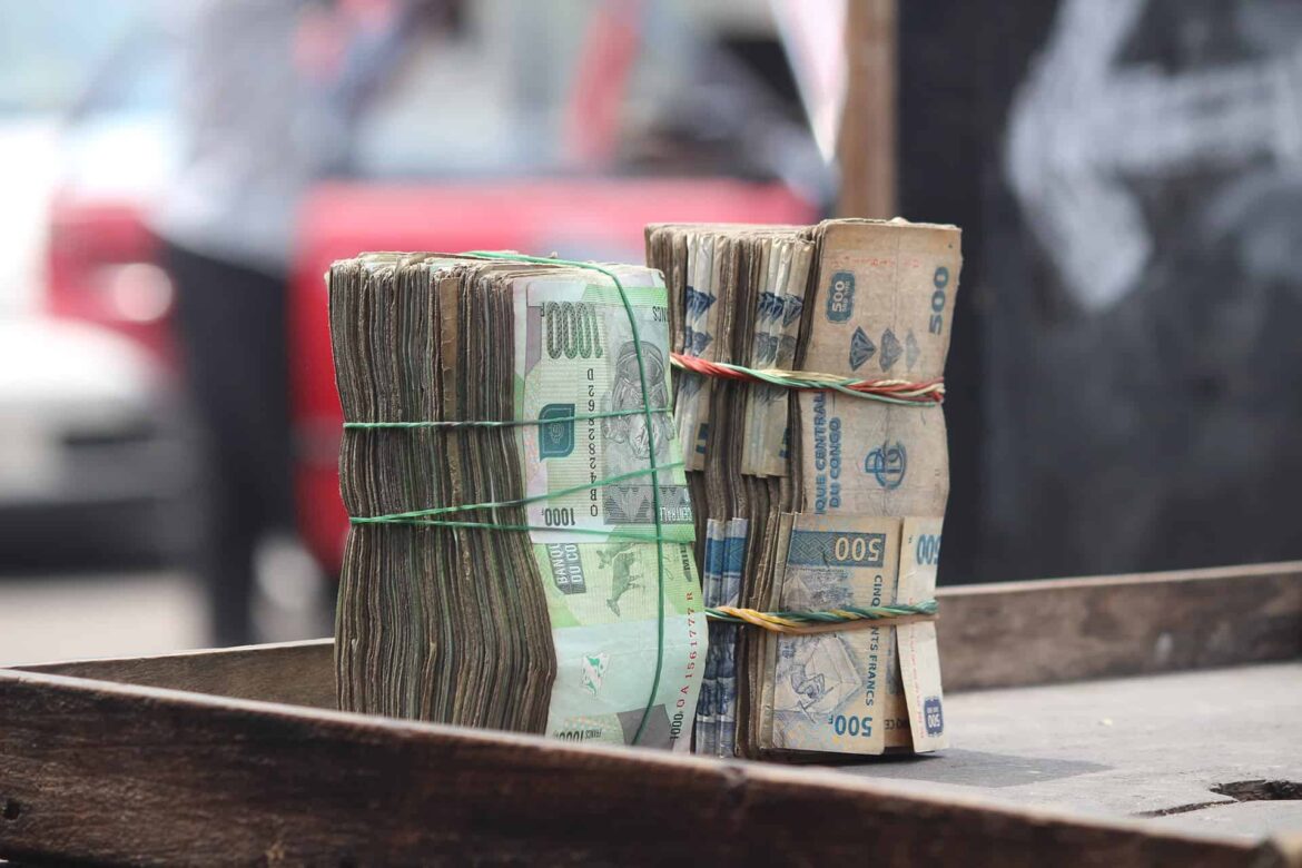 Francs_congolais_changeur_de_-monnaie
